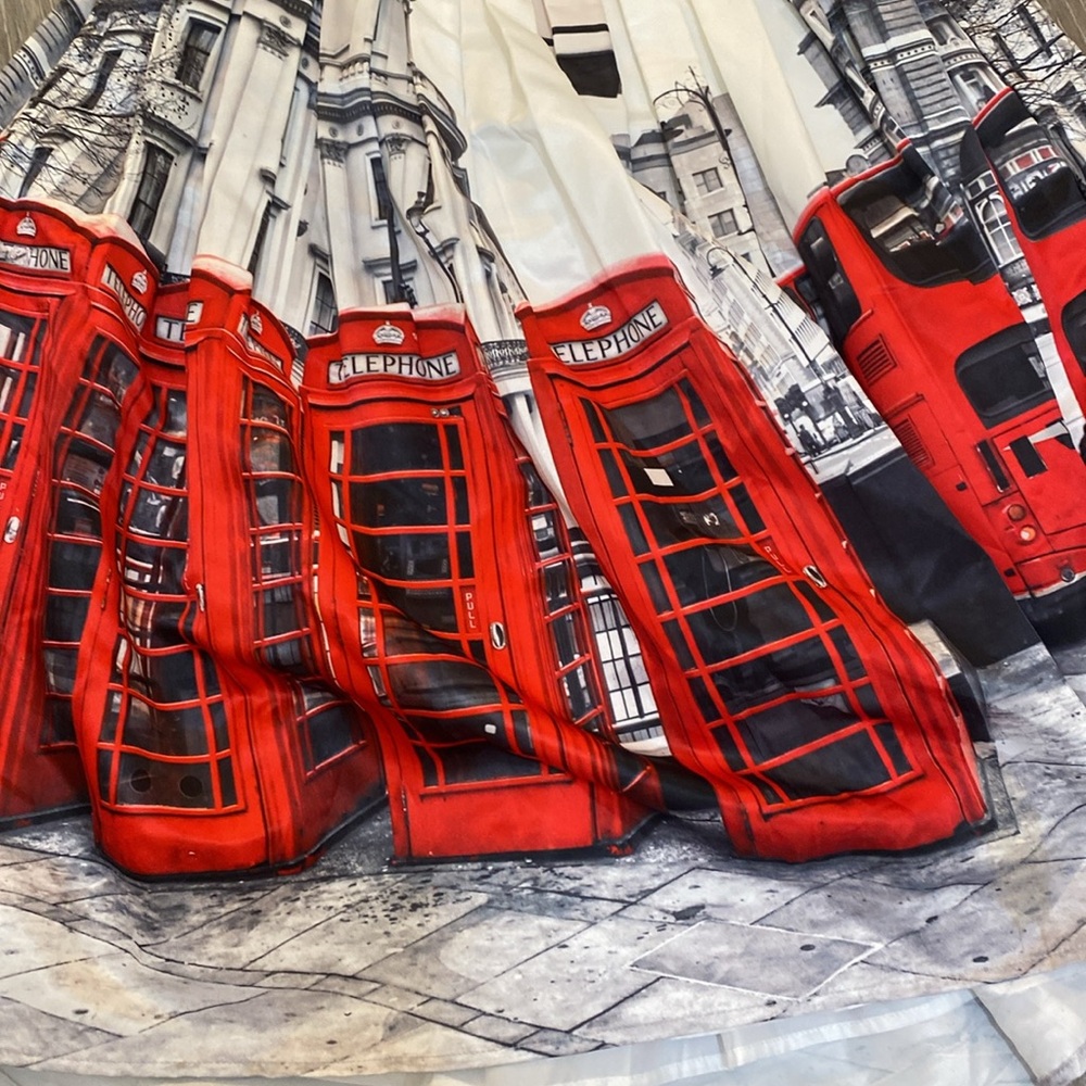 TELEPHONE booth skirt • SZ. Small - Picture 3 of 4